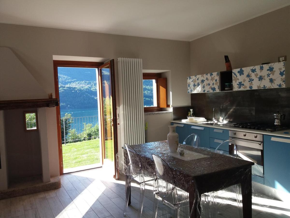 Lago D'Orta Appartamento Con Vista Pettenasco Luaran gambar
