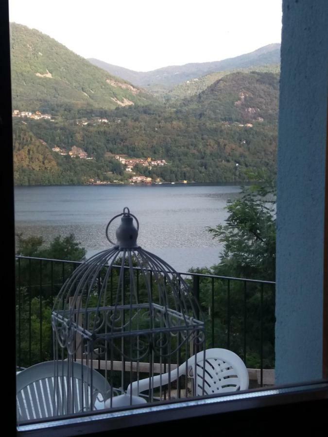 Lago D'Orta Appartamento Con Vista Pettenasco Luaran gambar