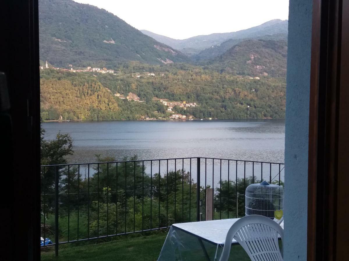 Lago D'Orta Appartamento Con Vista Pettenasco Luaran gambar